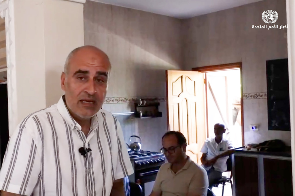 يُستفاد من غرفة المطبخ في محطة العمليات في دير البلح كمكان عمل لممثلي المنظمات غير الحكومية.